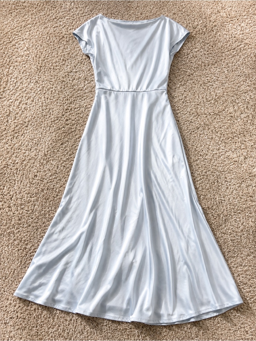 Elegant Light Blue Satin Maxi Dress with Cap Sleeves